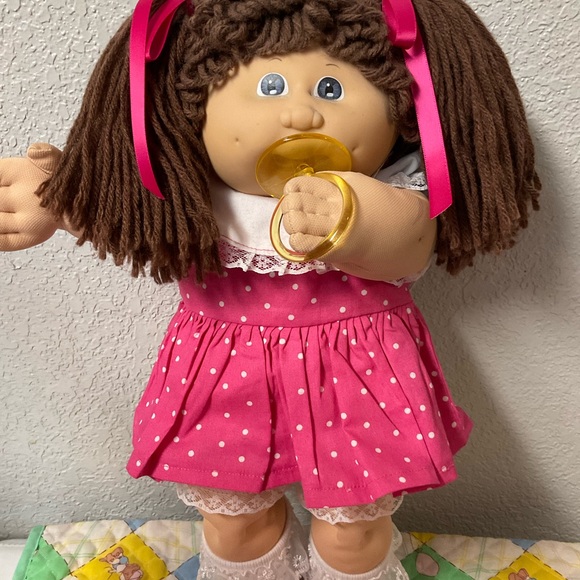 VTG Second Edition Cabbage Patch Kid Girl With Pacifier RARE Gray Eyes - Picture 4 of 11
